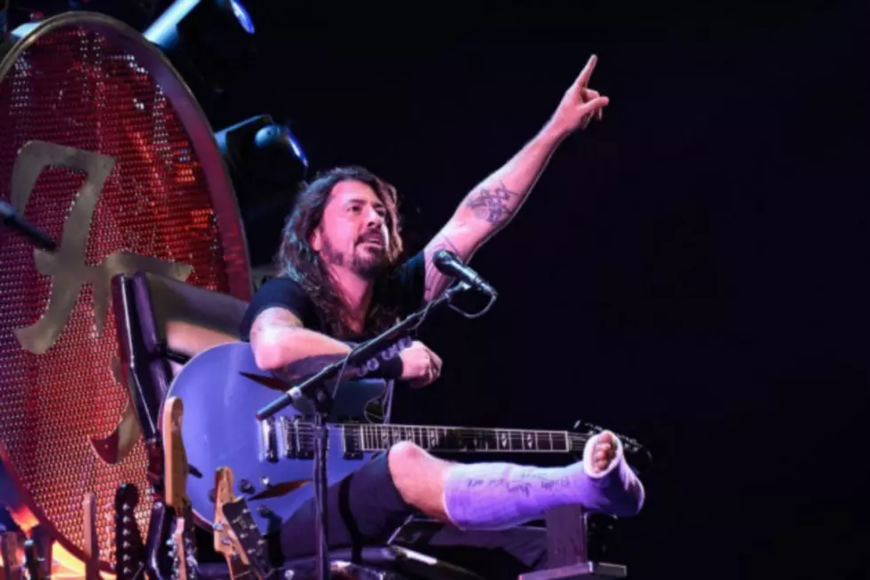 Dave Grohl Says Part of Therapy For Broken Leg Is Air Drumming to Led Zeppelin